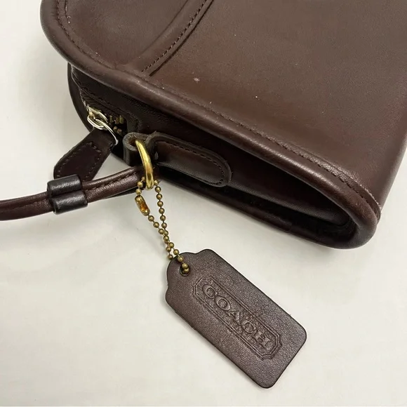 Vintage COACH Abbie Brown Leather Crossbody Bag - Picture 4 of 9